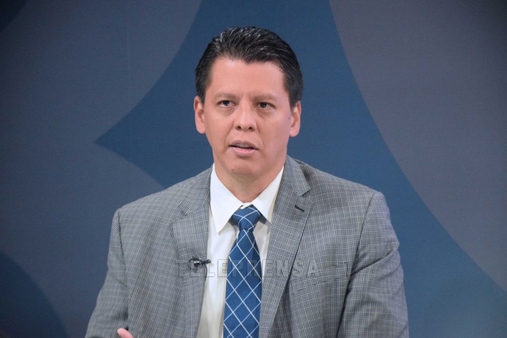 Eduardo Escobar: "El PARLACEN debe encargarse de llevar el desafuero de Norman Quijano" eduardo-escobar-el-parlacen-debe-encargarse-de-llevar-el-desafuero-de-norman-quijano